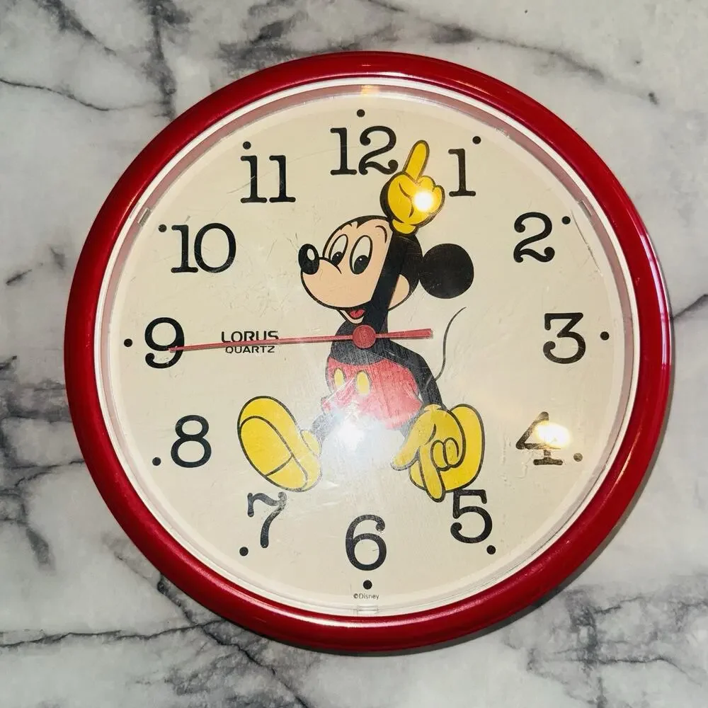 Vintage Walt Disney Mickey Mouse Moving Arms Wall Clock Lorus Quartz MadeInJapan